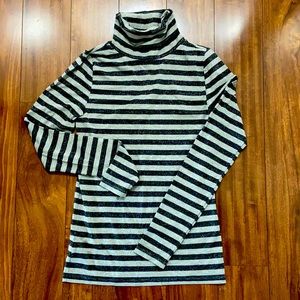 NWOT Loft turtle neck holiday top
